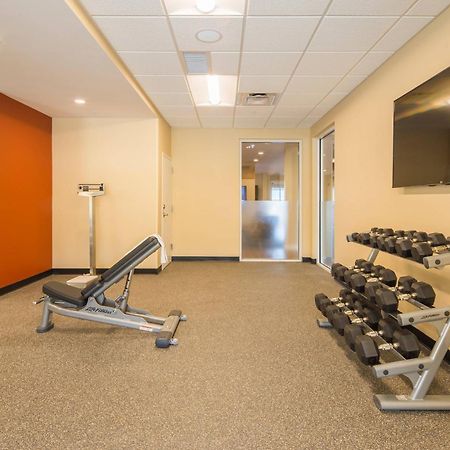 Towneplace Suites By Marriott Cleveland Bagian luar foto