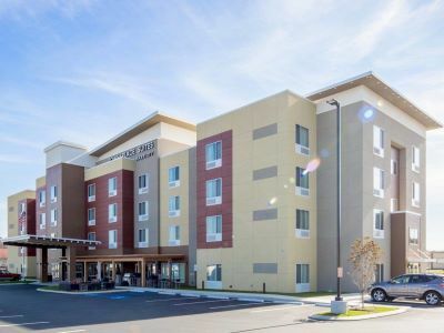 Towneplace Suites By Marriott Cleveland Bagian luar foto